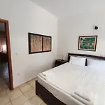 Restful House In * Patras