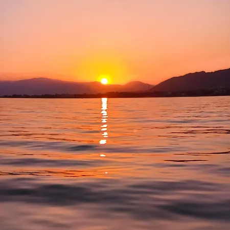 Restful House In Апартаменты Патра